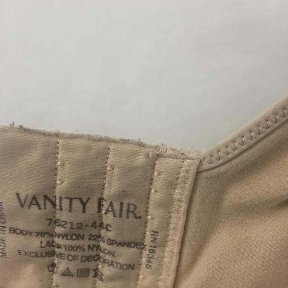 Vanity Fair Nude 76212 44C Bra - Picture 9 of 10